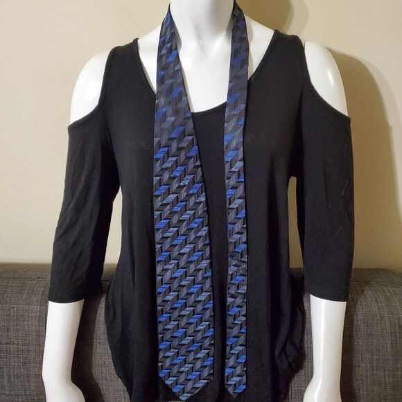 Bergamo New York Blue & Black Silk Tie - Picture 2 of 4